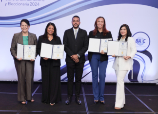 Auditores Internos son reconocidos en Asamblea BASC Auditores ganadores
