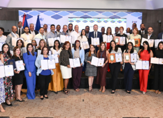 BASC entrega certificados a 53 empresas en su Asamblea General 2025 Entrega de Certificados - Asamblea BASC 2025